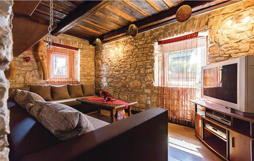 Appartement Holiday House Carpe Diem Pula Extérieur photo
